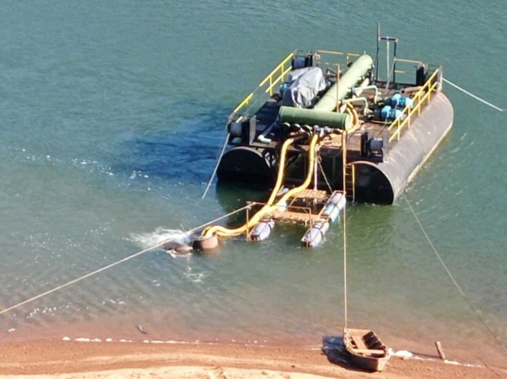 Nueva bajante del río genera problemas en la toma de agua de Puerto Iguazú